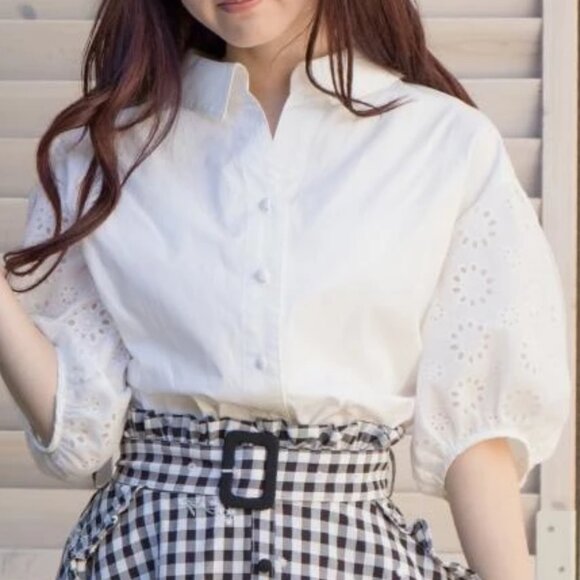 LIZ LISA White Open Back Lace Up Blouse Puff Sleeves NWT - Picture 1 of 5